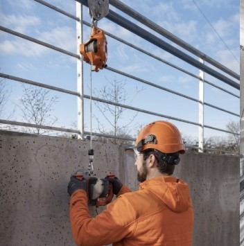 Formation à l'usage d'un exosquelette en hauteur